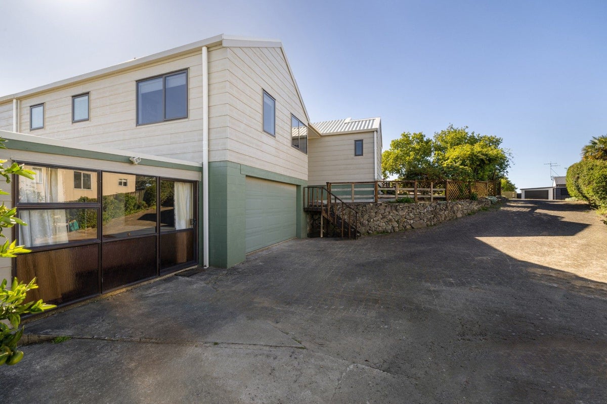 36 Winchester Terrace, Bethlehem, Tauranga - Carousel 18