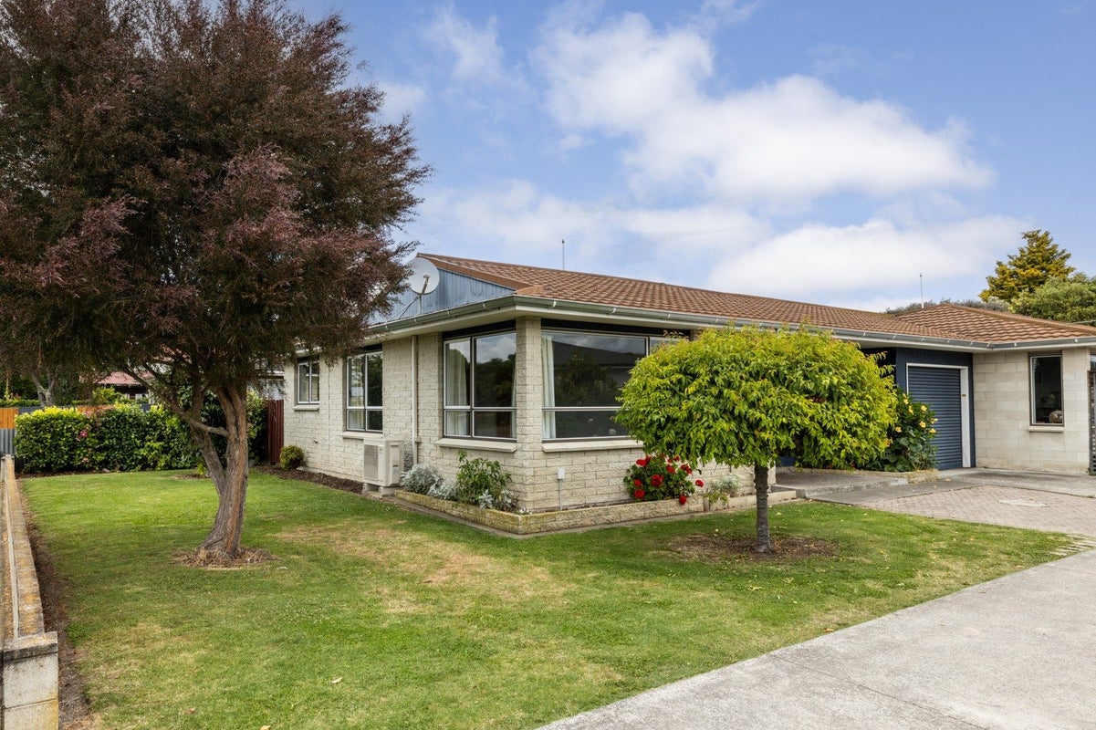 1/616 Avenue Road West, Saint Leonards, Hastings - Carousel 1