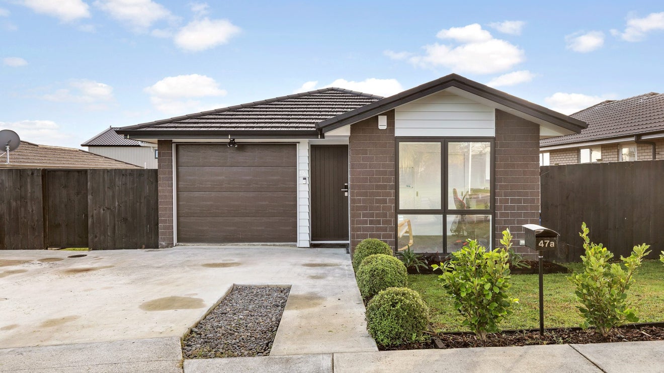 47A Mclarin Road, Waiuku - Carousel 1