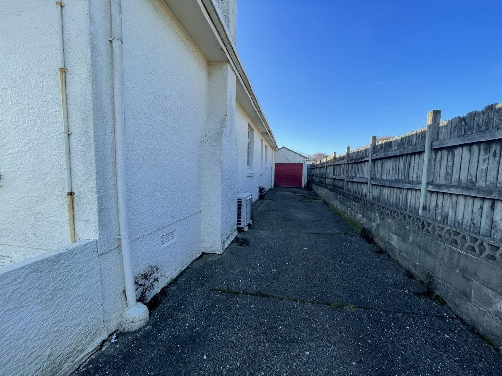 133 Exmouth Street, Waverley, Invercargill - Carousel 10