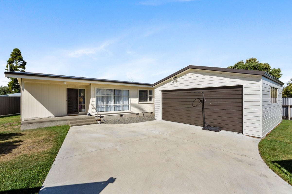20 Chambers Street, Te Awa, Napier - Carousel 1