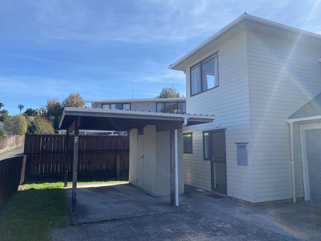 9F Robins Road, Judea, Tauranga - Carousel 2
