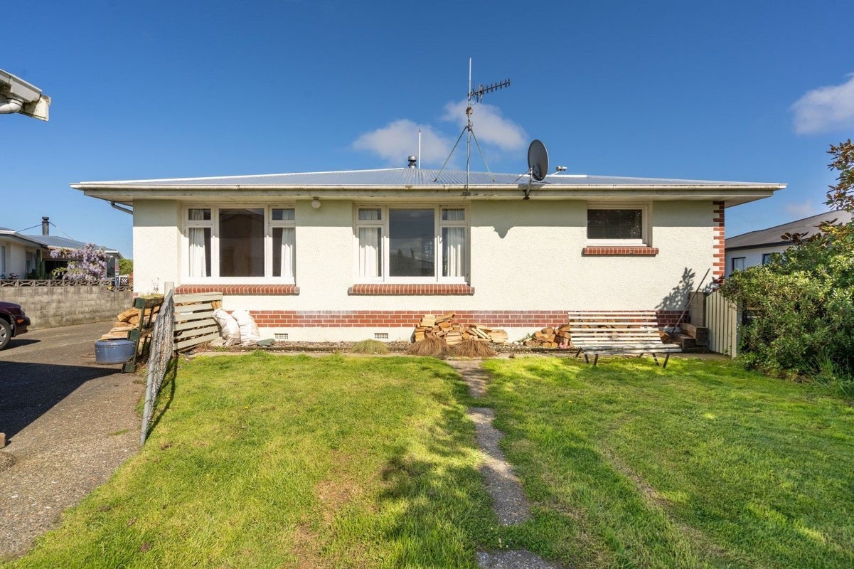 43 Regent Street, Newfield, Invercargill - Carousel 11