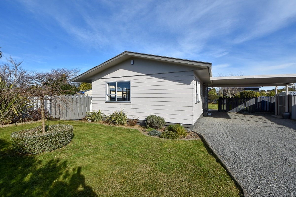 12 Moore Crescent, Carterton - Carousel 16