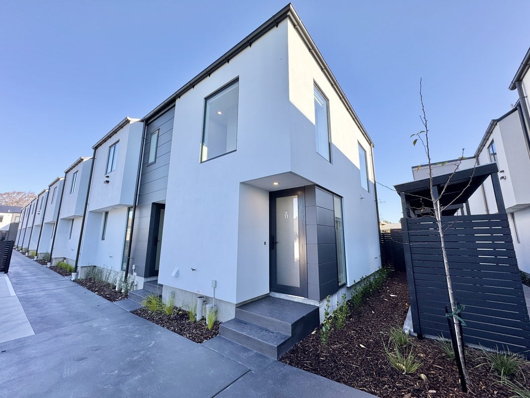 11/55 Opawa Road, Waltham, Christchurch - Carousel 1