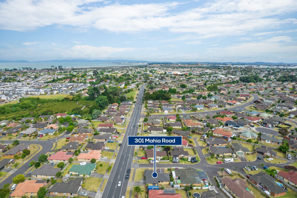 301 Mahia Road, Weymouth, Auckland - Carousel 19