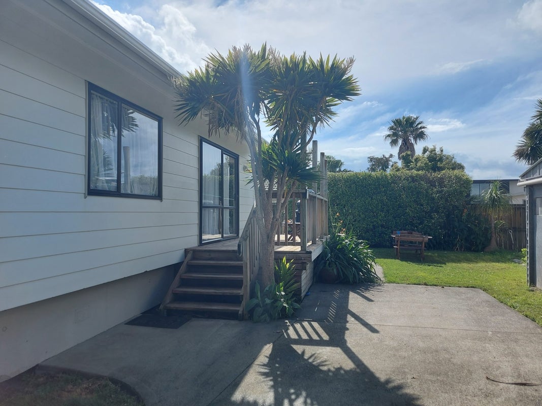 1/1 Don Street, Papakura, Auckland - Carousel 2
