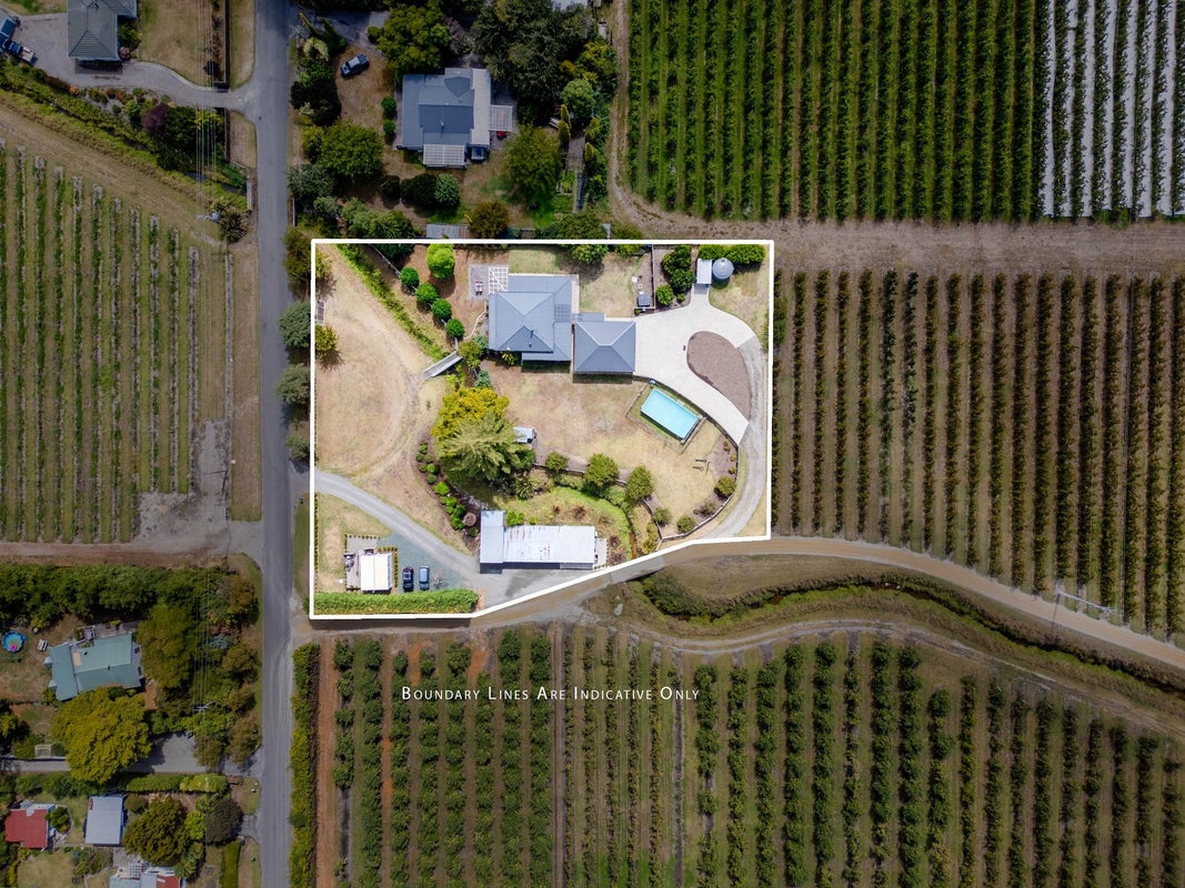 329 Chamberlain Street, Lower Moutere, Upper Moutere - Carousel 23