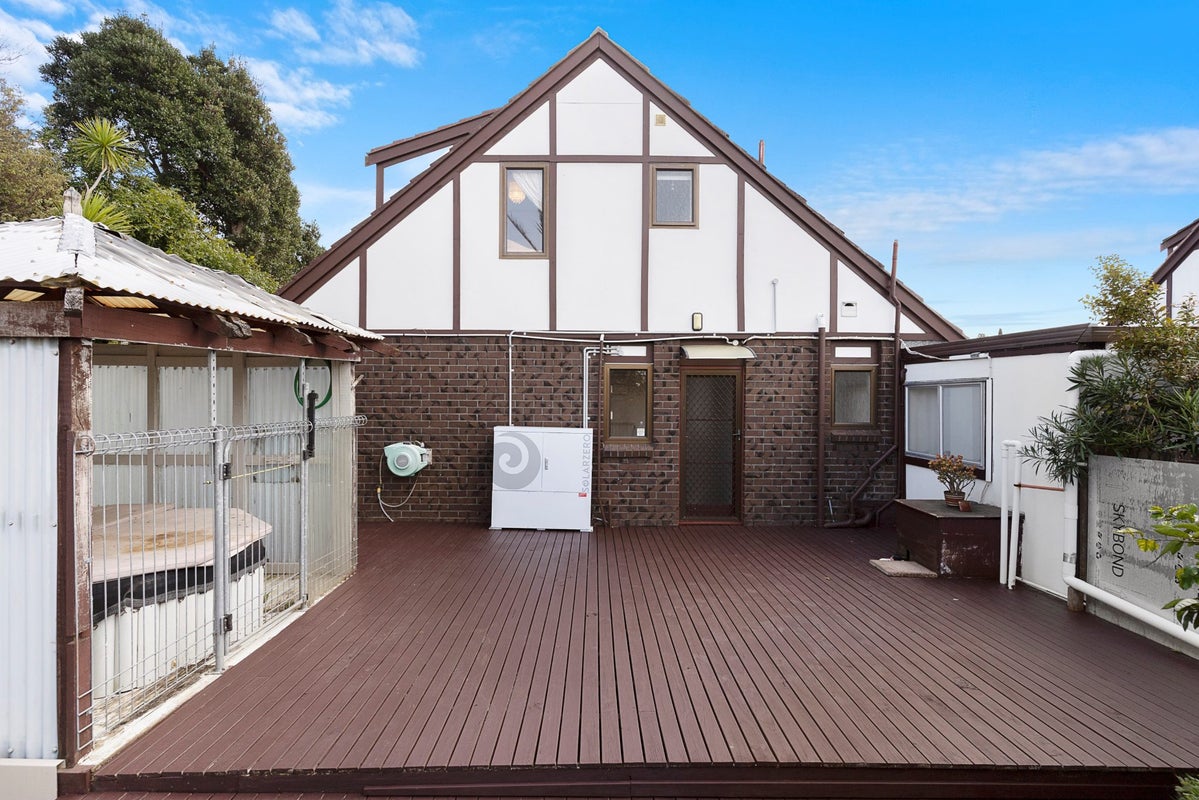 2/27 Curacao Place, Half Moon Bay, Auckland - Carousel 34