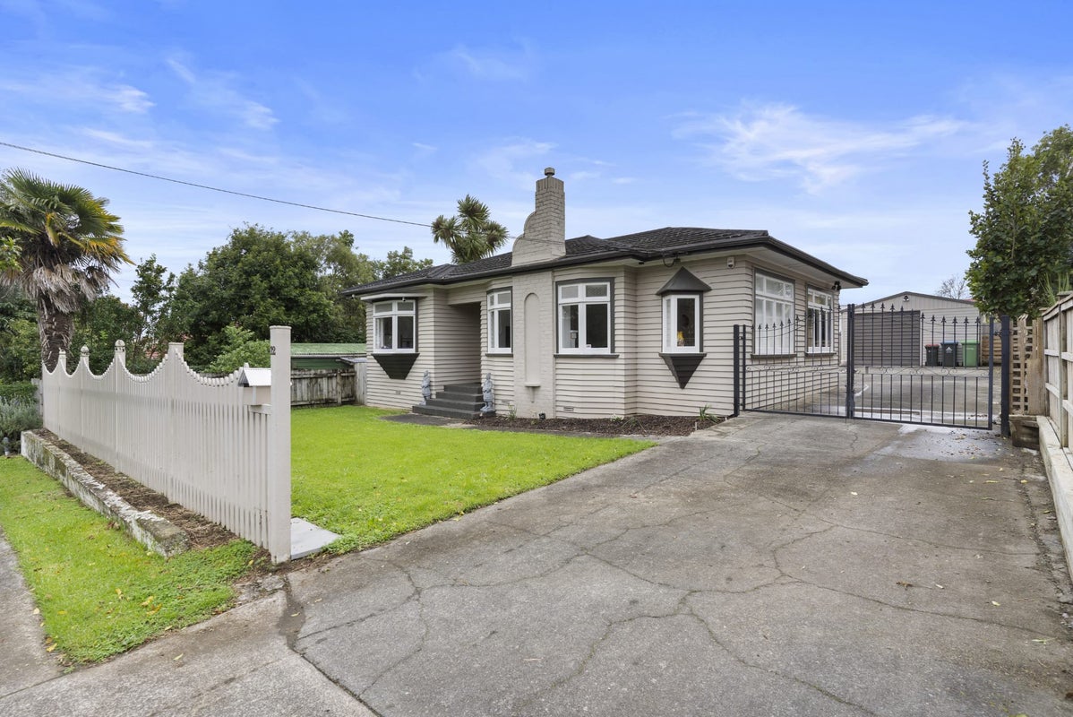 12 Mariri Road, Onehunga, Auckland - Carousel 1