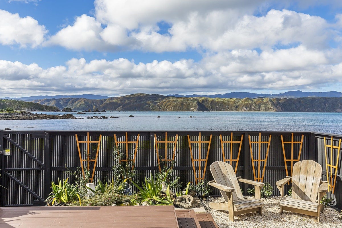 118 Breaker Bay Road, Breaker Bay, Wellington - Carousel 2