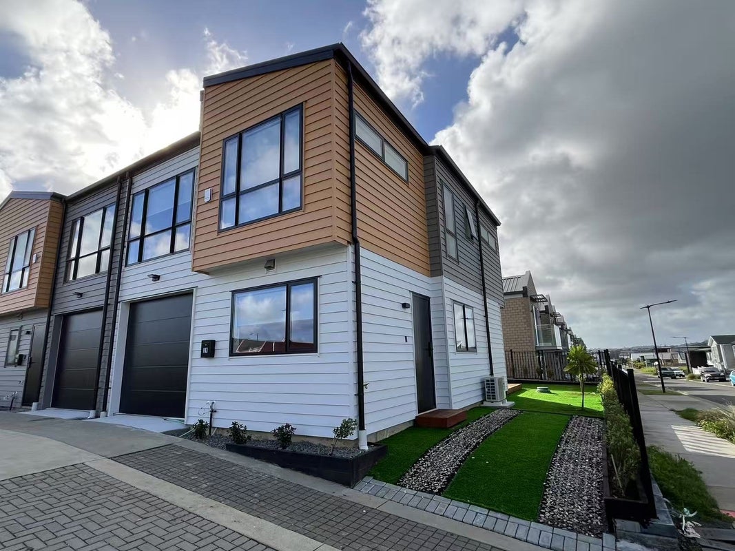 29 Gunn Way, Hobsonville, Auckland - Carousel 1