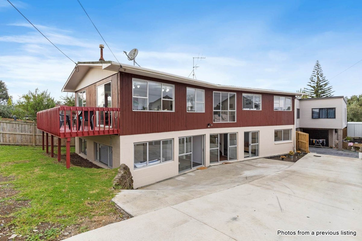 16 Manuka Road, Glenfield, North Shore City, Auckland - Carousel 1