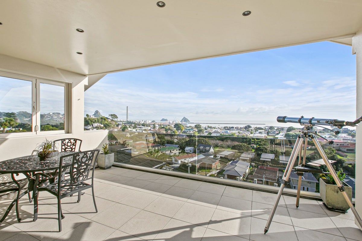 448 Devon Street West, Lynmouth, New Plymouth - Carousel 2