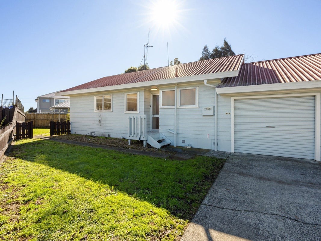 32B Garland Drive, St Andrews, Hamilton - Carousel 1