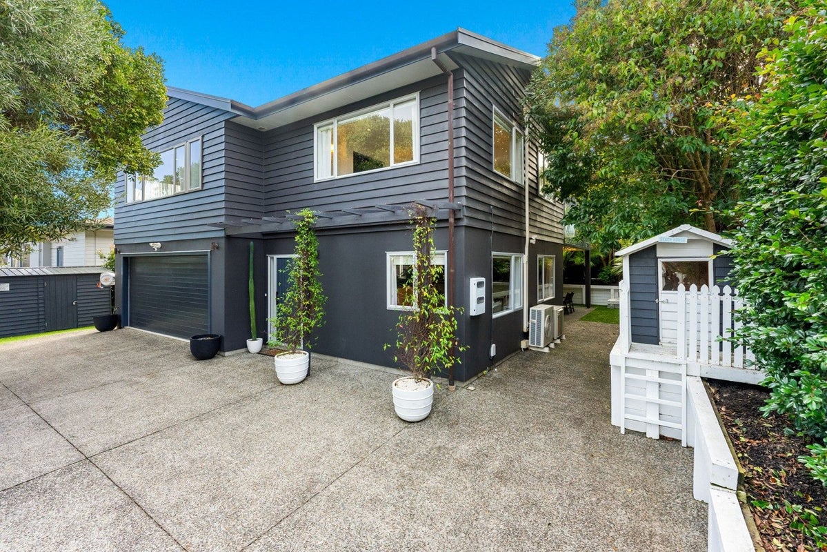 4 Brandon Road, Manly, Whangaparaoa - Carousel 1