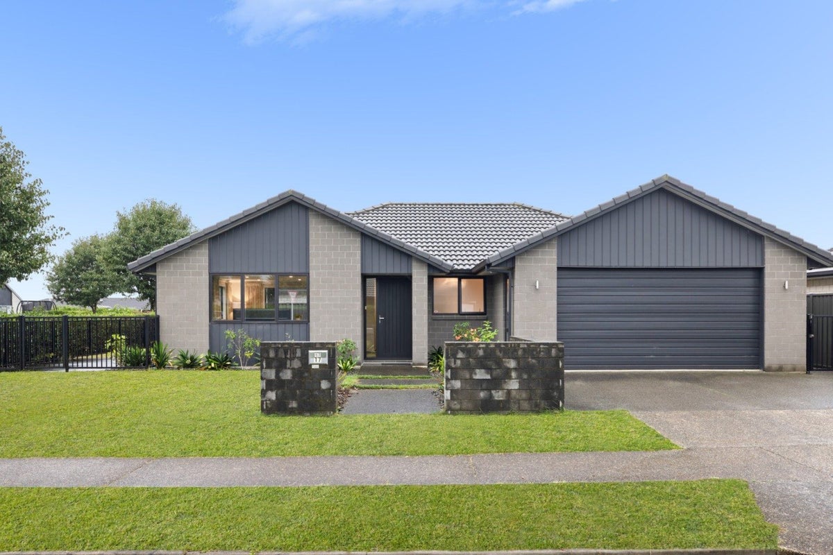 17 TE RANGA MEMORIAL DRIVE, Pyes pa, Tauranga - Carousel 1
