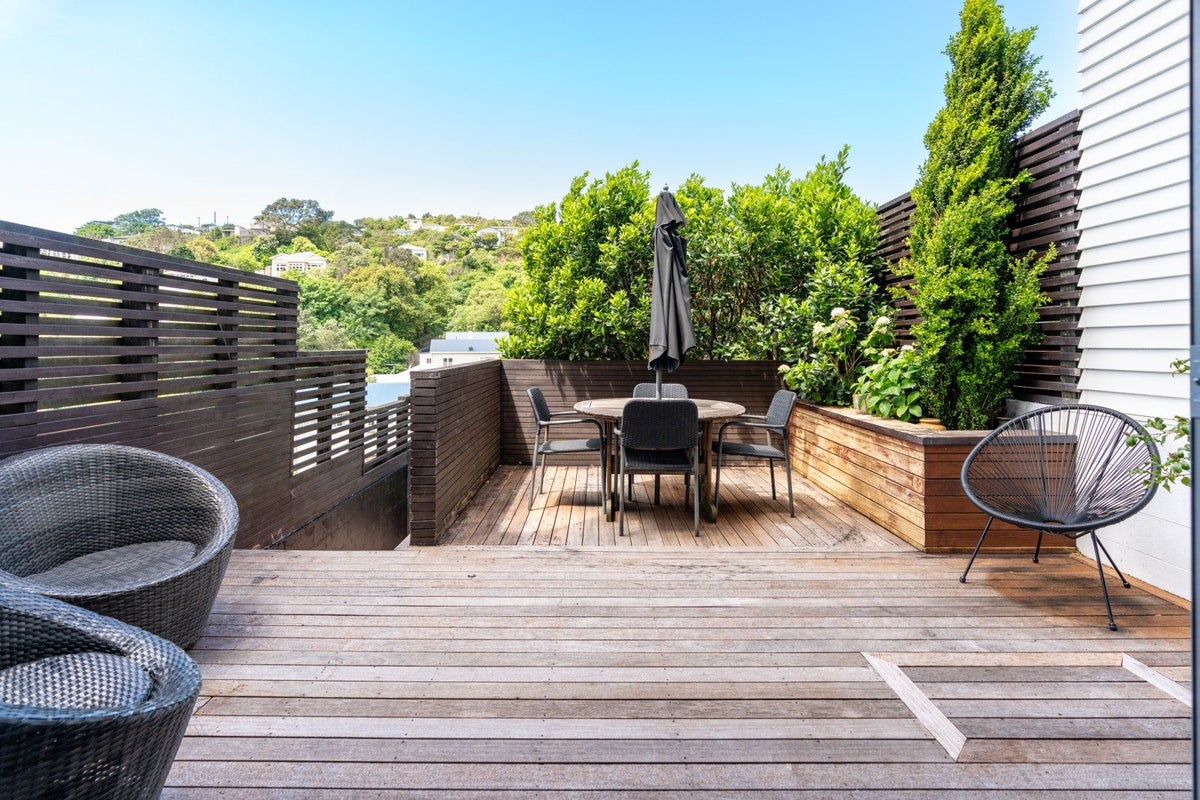 11 Tiketike Way, Brooklyn, Wellington - Carousel 2