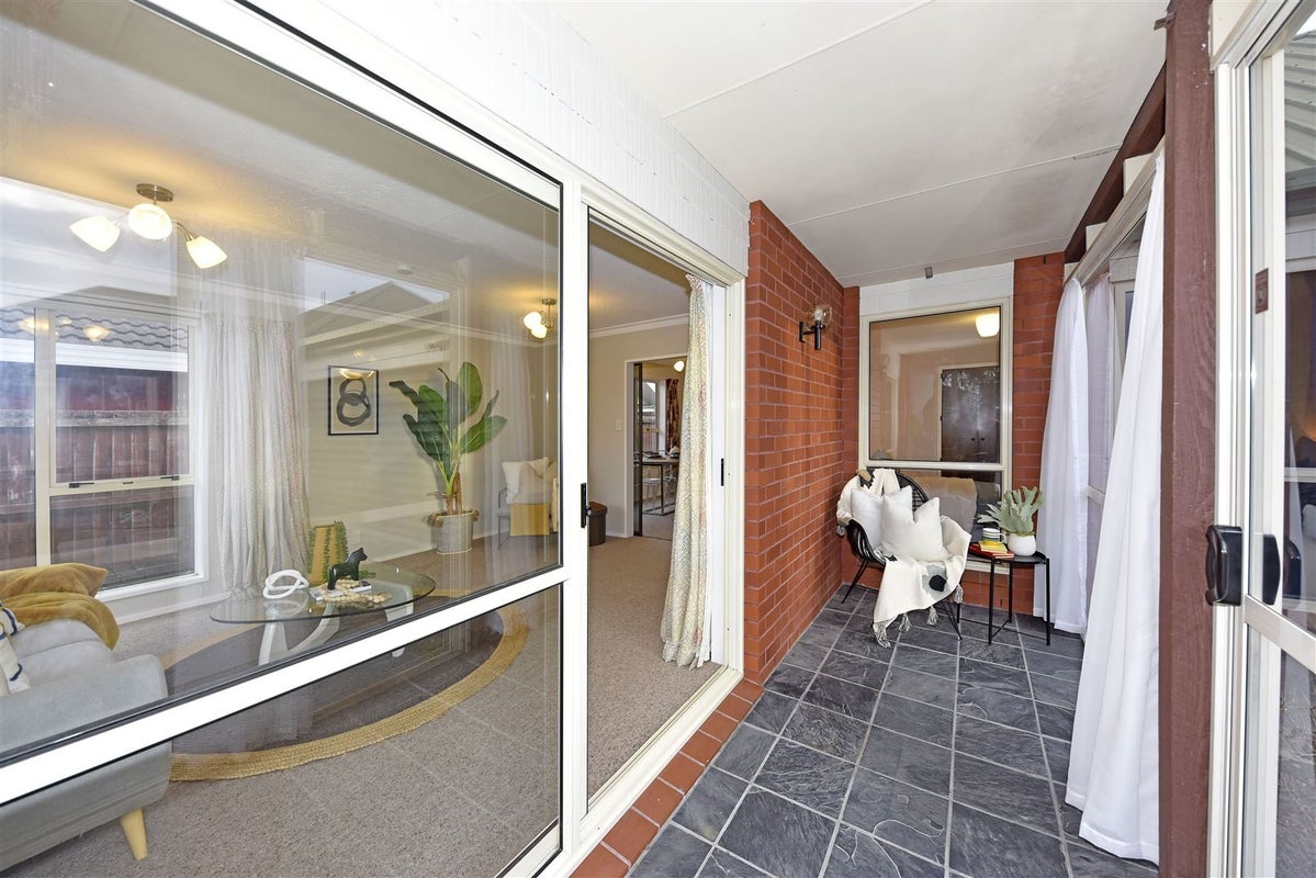 2 Wynand Place, Sockburn, Christchurch - Carousel 2