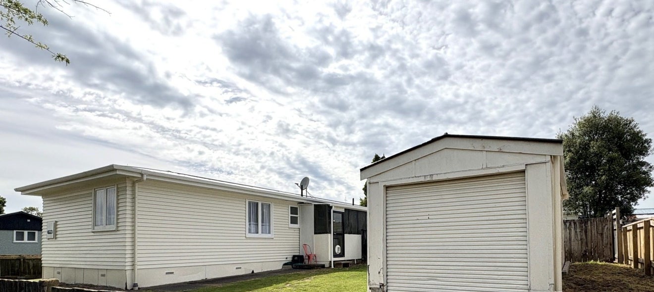 1/2 Te Mitiotu Grove, Turangi, Turangi - Carousel 9