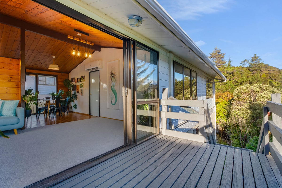 94 Lord Street, Stokes Valley, Lower Hutt - Carousel 1