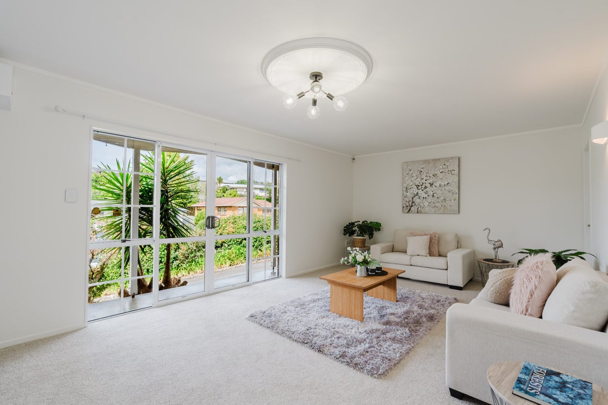 48 Hazelwood Avenue, Dinsdale, Hamilton - Carousel 2