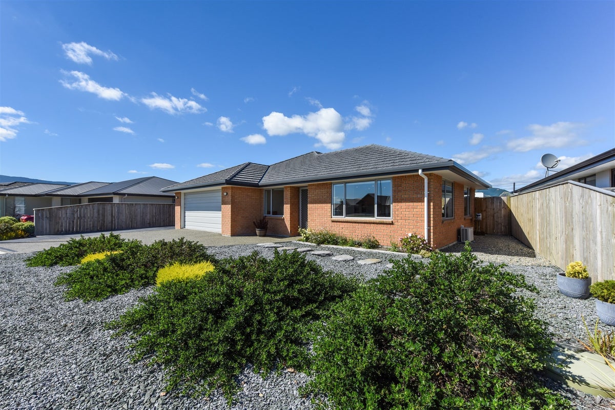 53 Berryfield Drive, Richmond, Nelson - Carousel 1