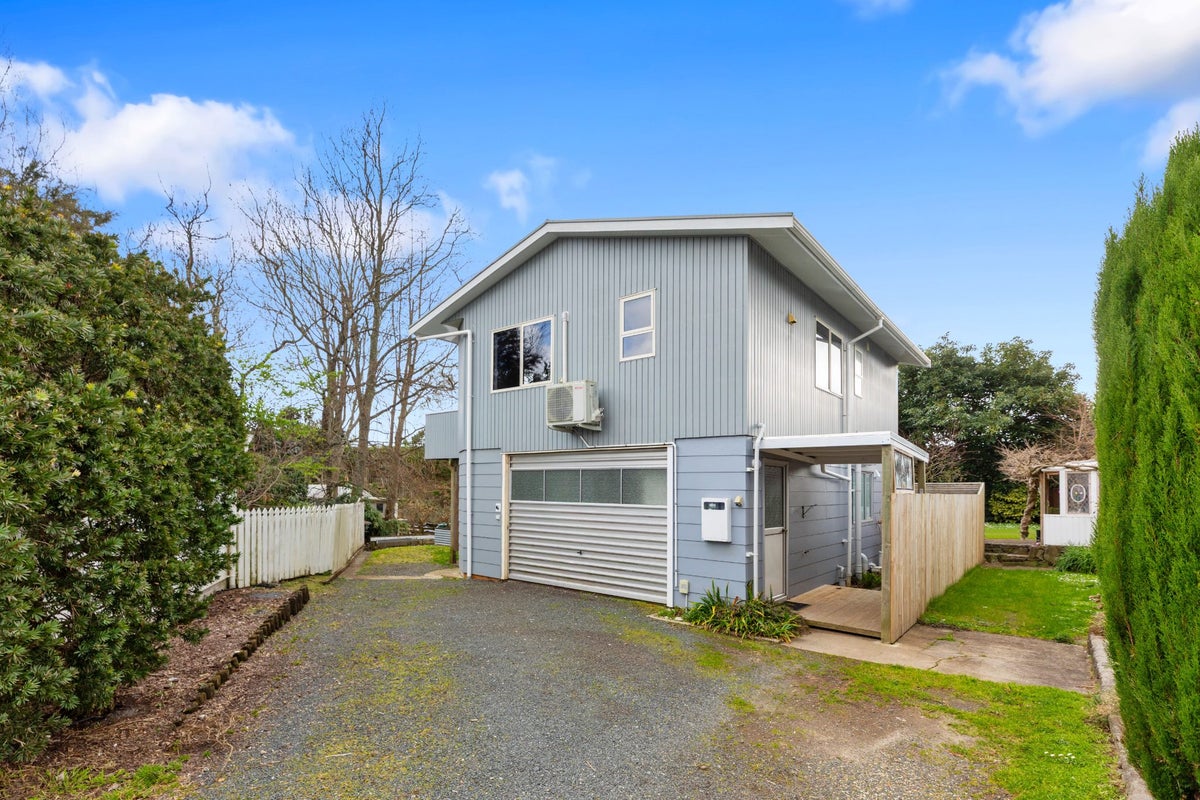 77a Sherwood Street, Bellevue, Tauranga, Bay Of Plenty - Carousel 2