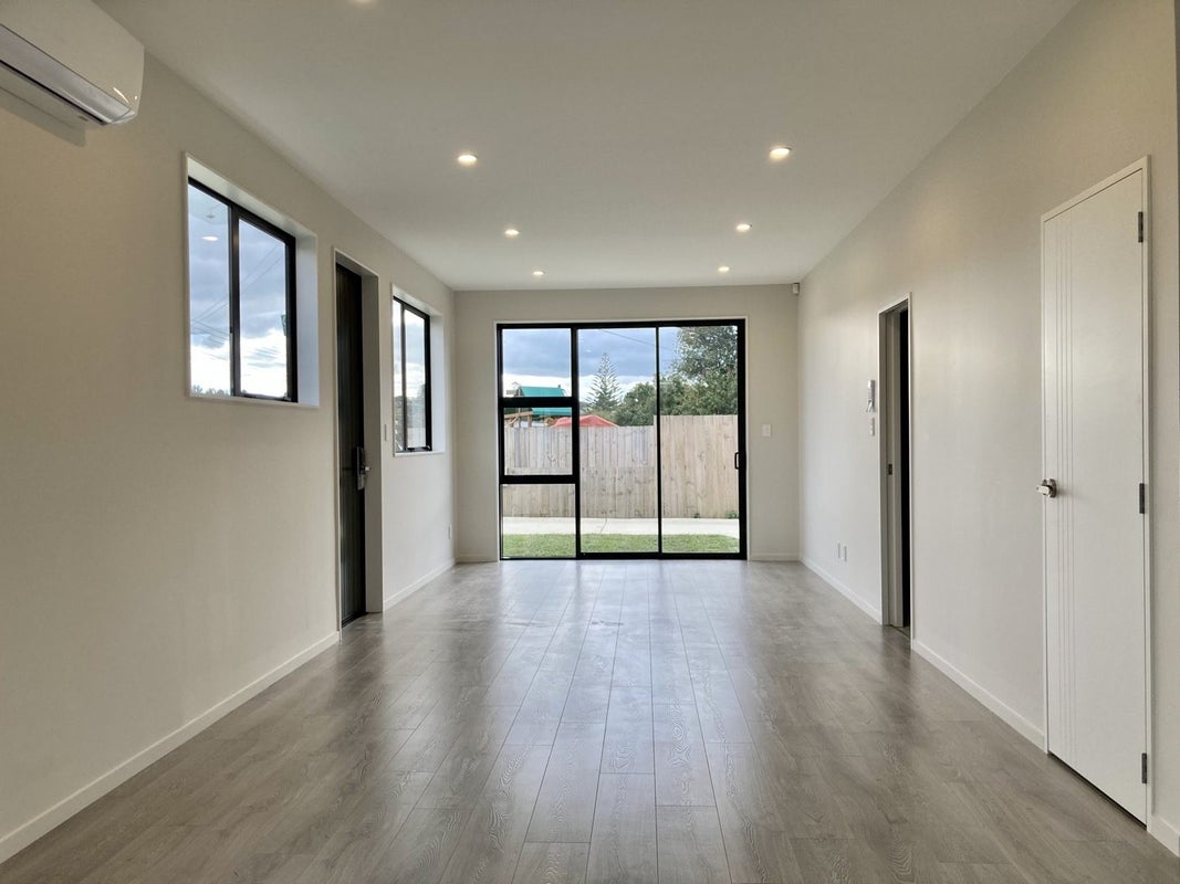 15A Garelja Road, Henderson, Auckland - Carousel 2
