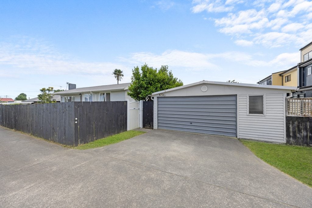 8A White Road, Manurewa, Auckland - Carousel 2