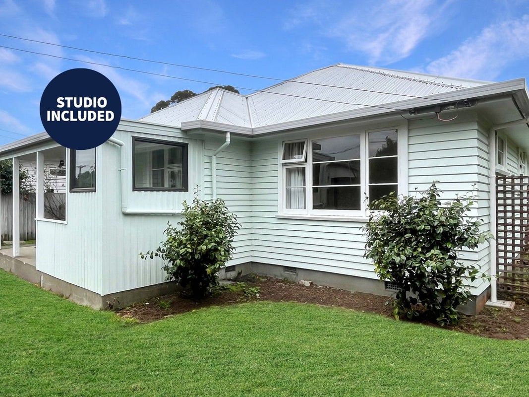 11 van Asch Street, Sumner, Christchurch - Carousel 1