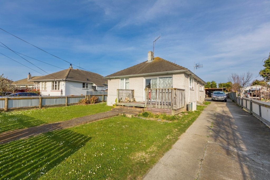 40 Mason Avenue, Maraenui, Napier - Carousel 1