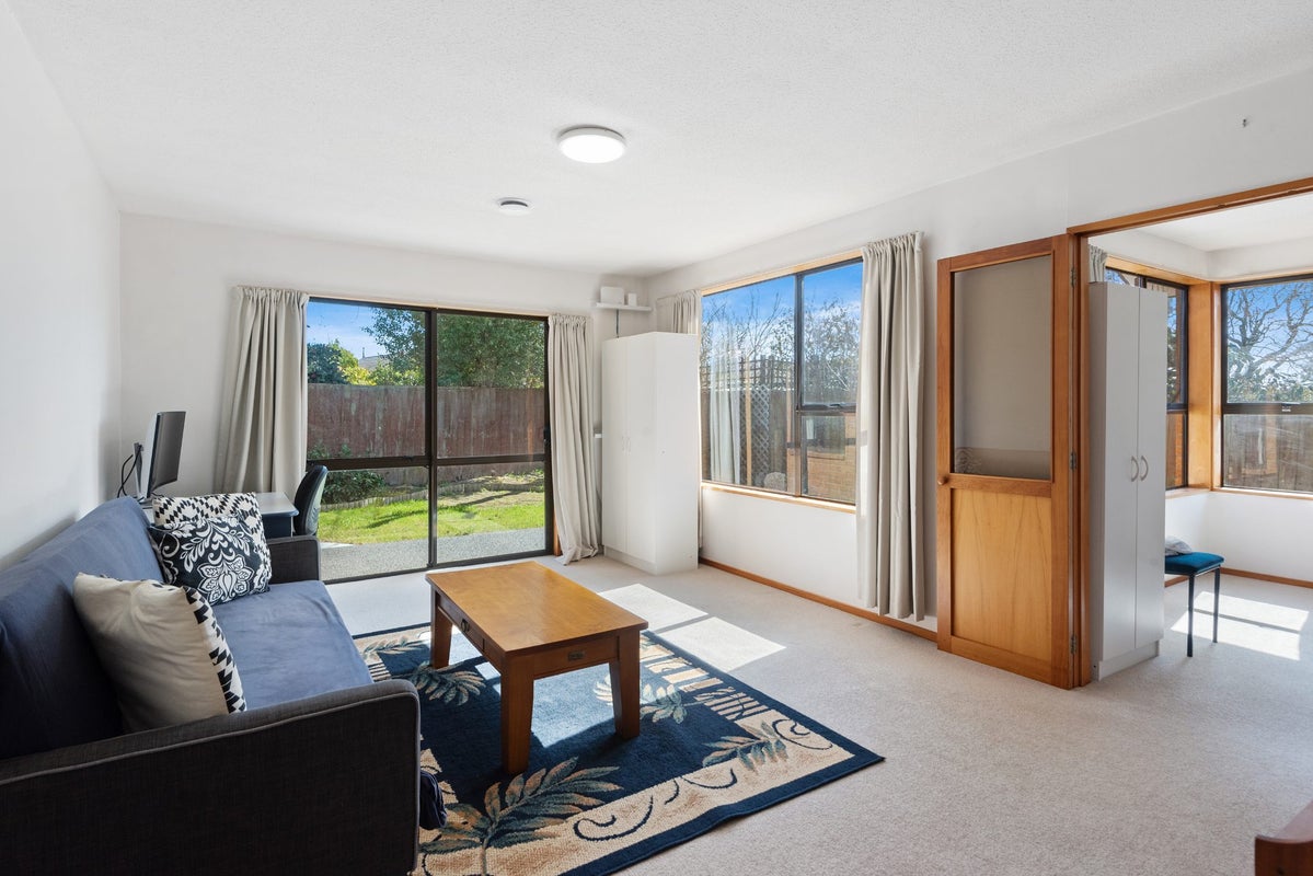 2/12 Algie Place, Avonhead, Christchurch - Carousel 2