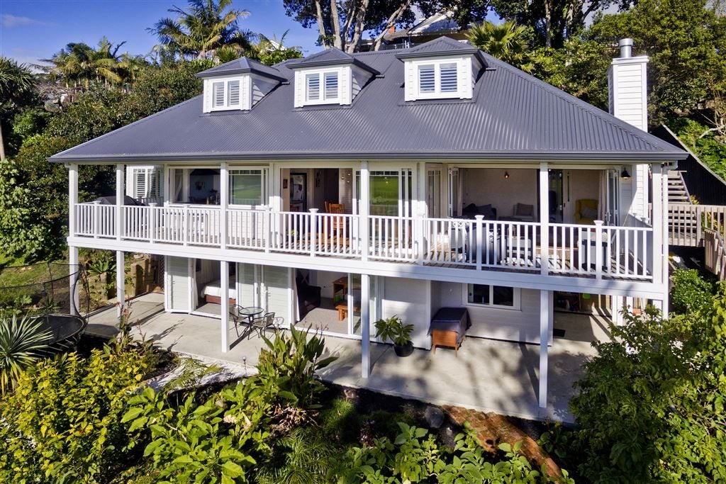 48A Waterview Road, Stanley Point, Auckland - Carousel 2