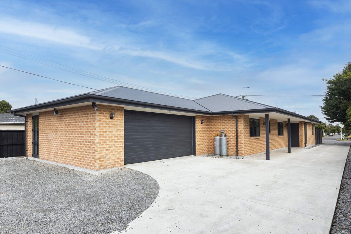 204 Grahams Road, Burnside, Christchurch - Carousel 1