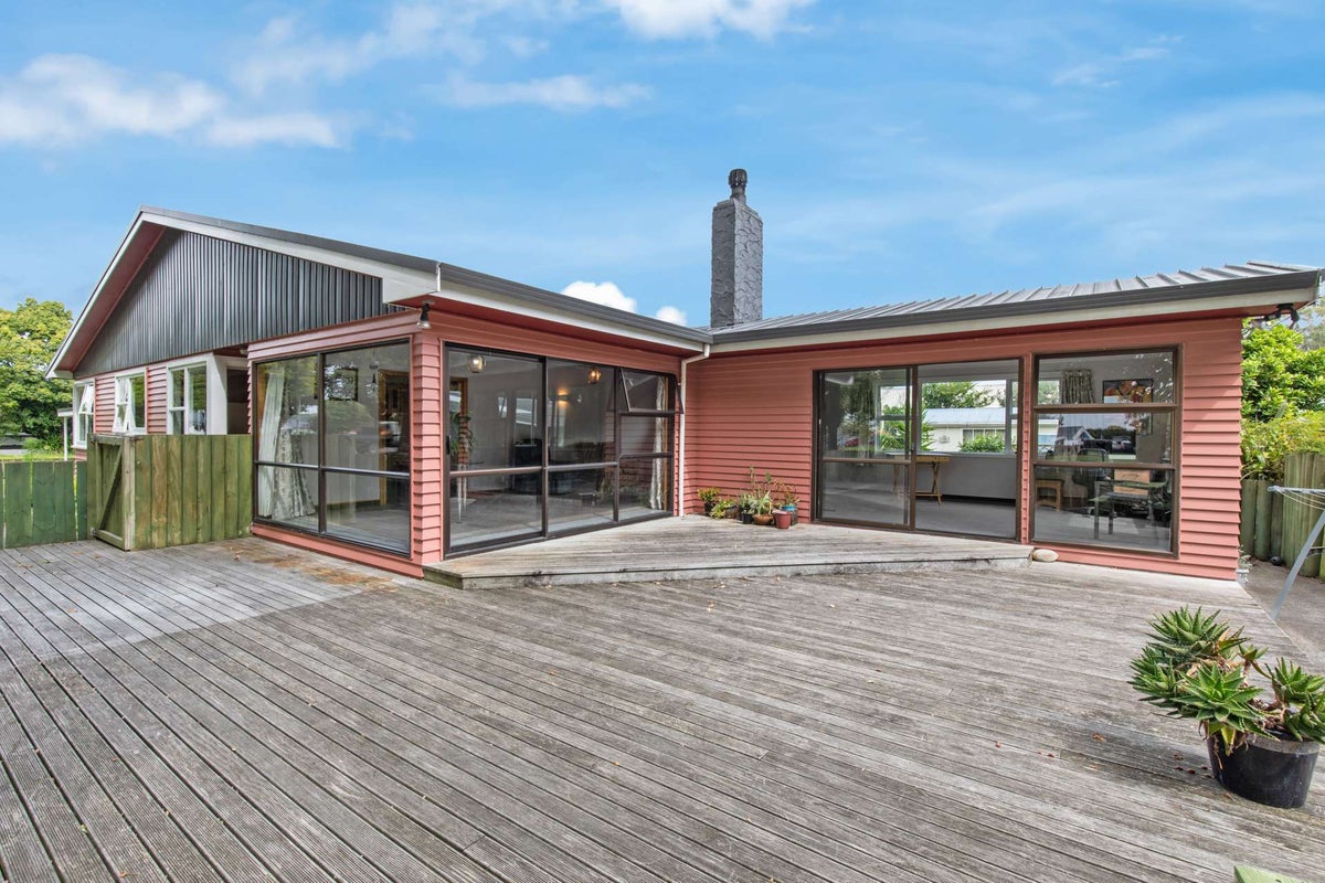 55A Halswell Street, Whanganui, Whanganui - Carousel 1