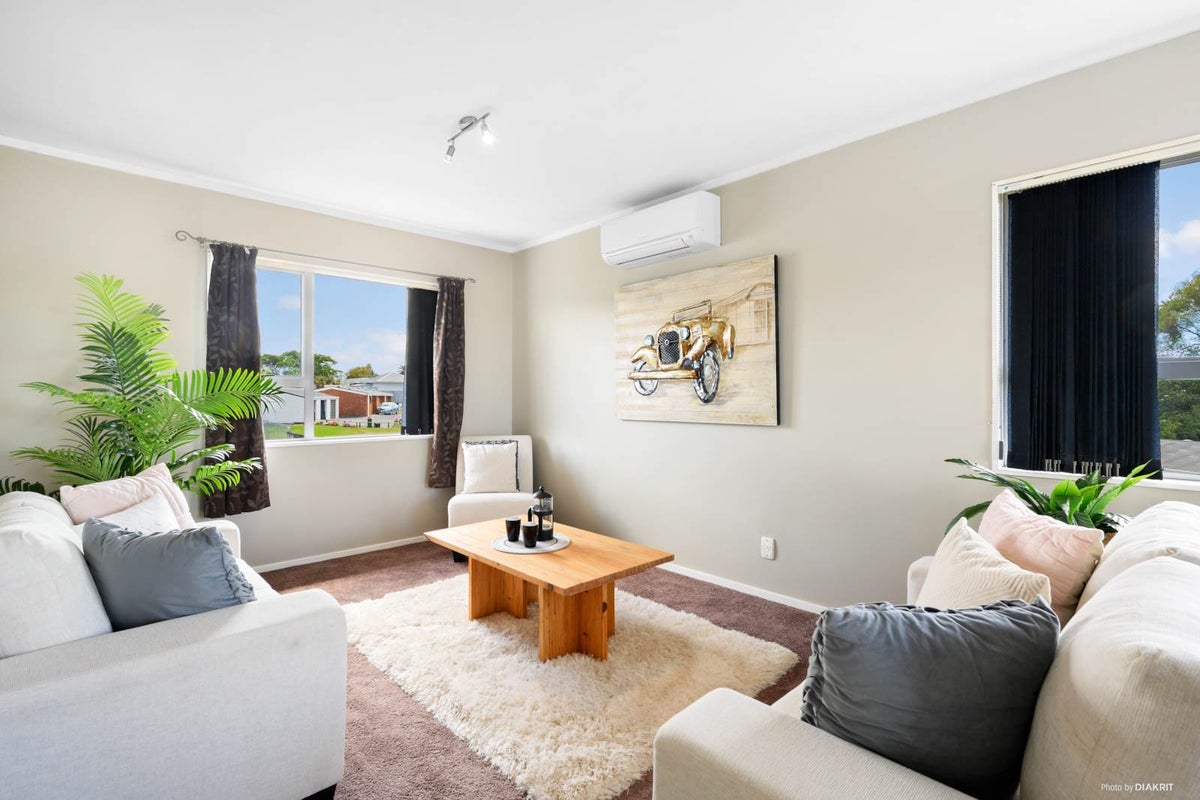 3/0 Don Street, Papakura, Auckland - Carousel 2
