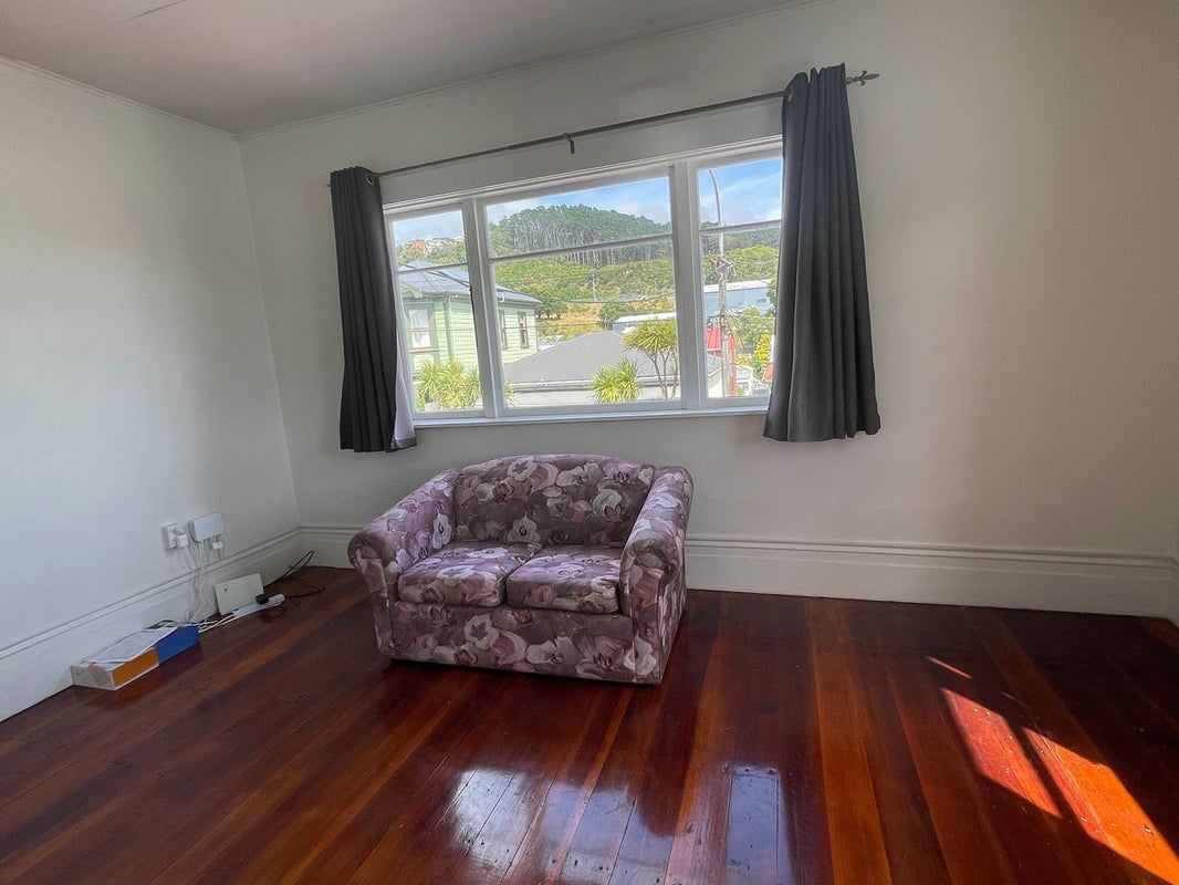 225 Adelaide Road, Newtown, Wellington - Carousel 2