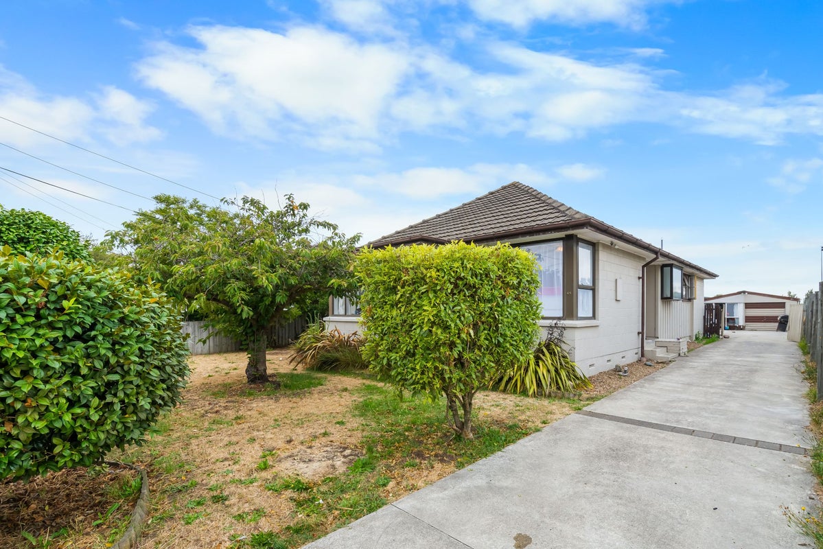 45 Aldershot Street, Aranui, Christchurch - Carousel 1