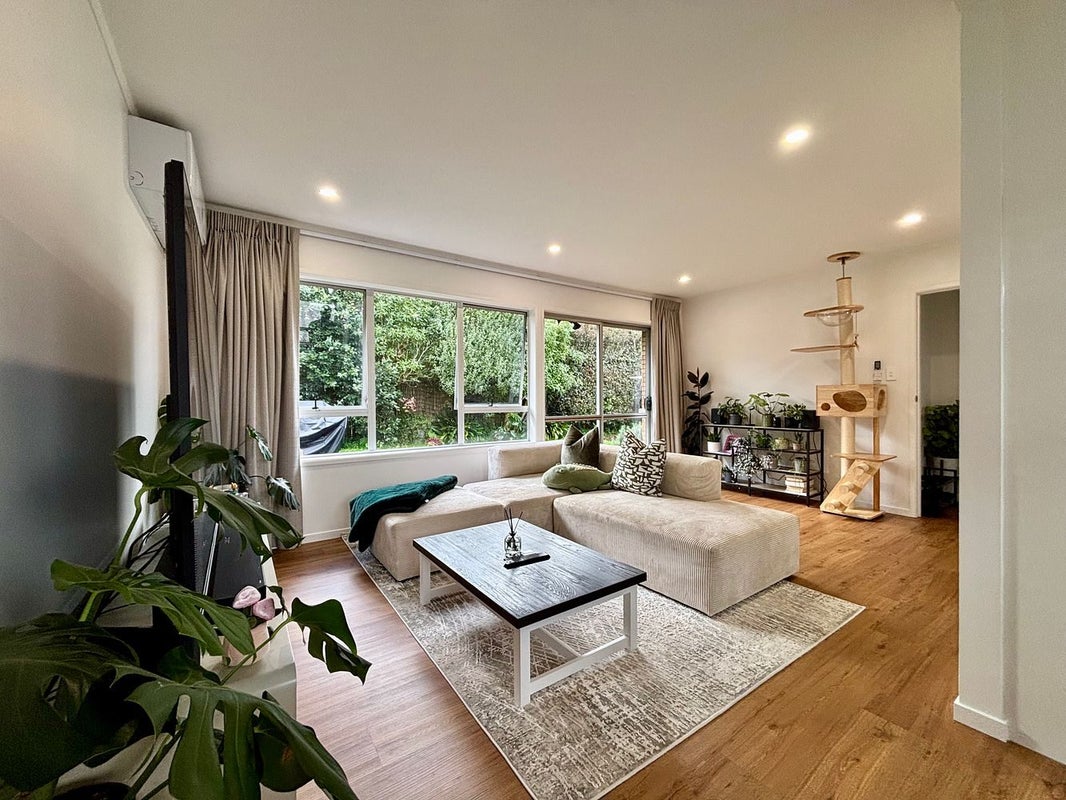 1/35 Inkerman Street, Onehunga, Auckland - Carousel 1