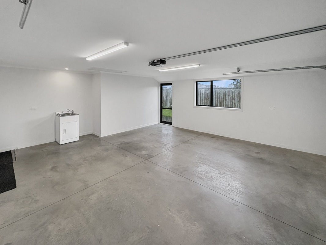 21 Varsity Heights, Fitzherbert, Palmerston North - Carousel 10