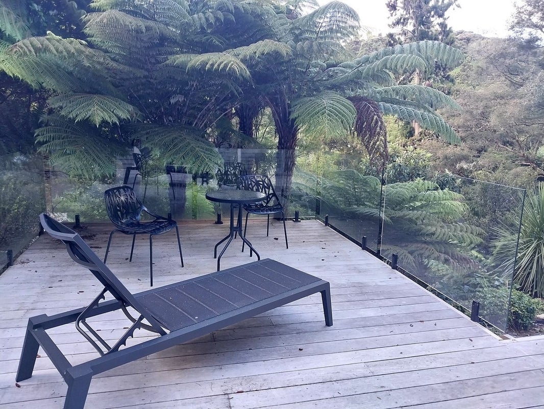 55 Sylvan Valley Avenue, Titirangi, Auckland - Carousel 2