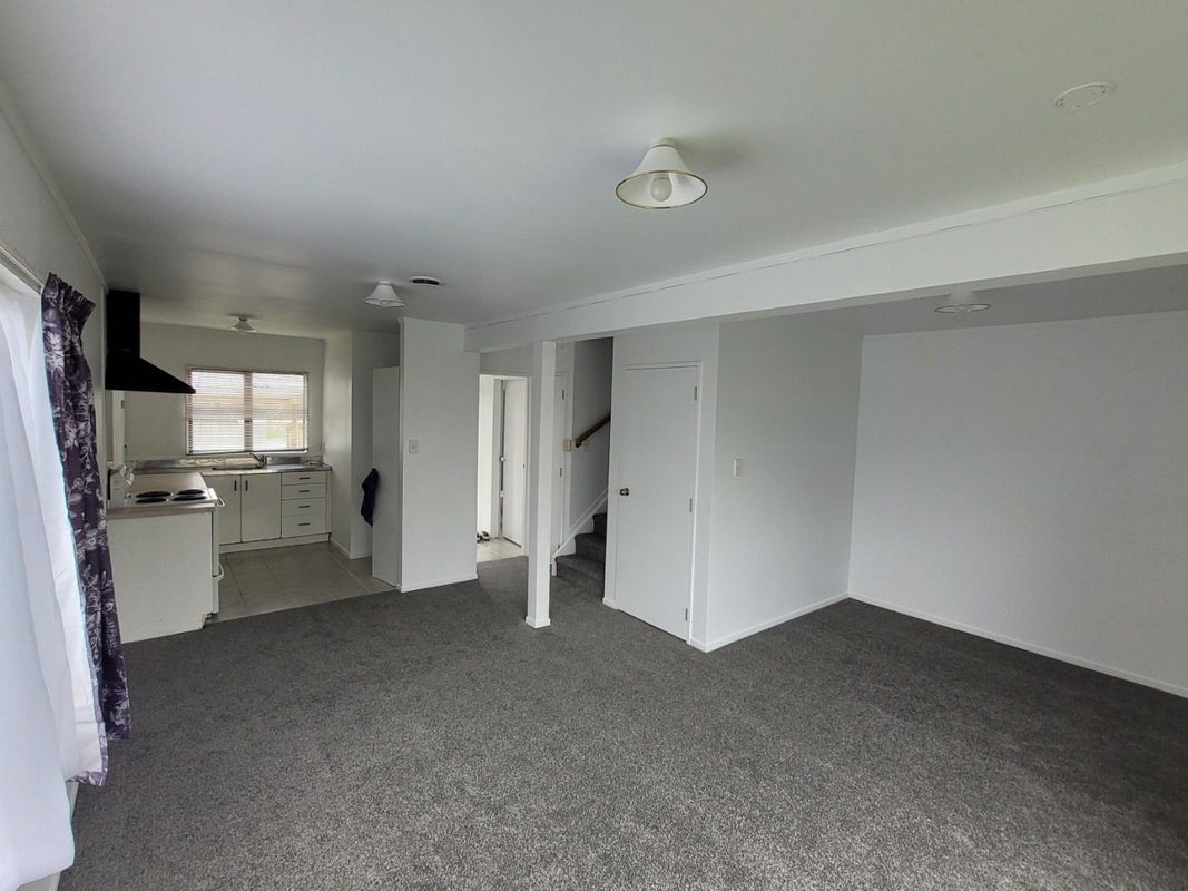 14 Solveig Place, Randwick Park, Auckland - Carousel 11