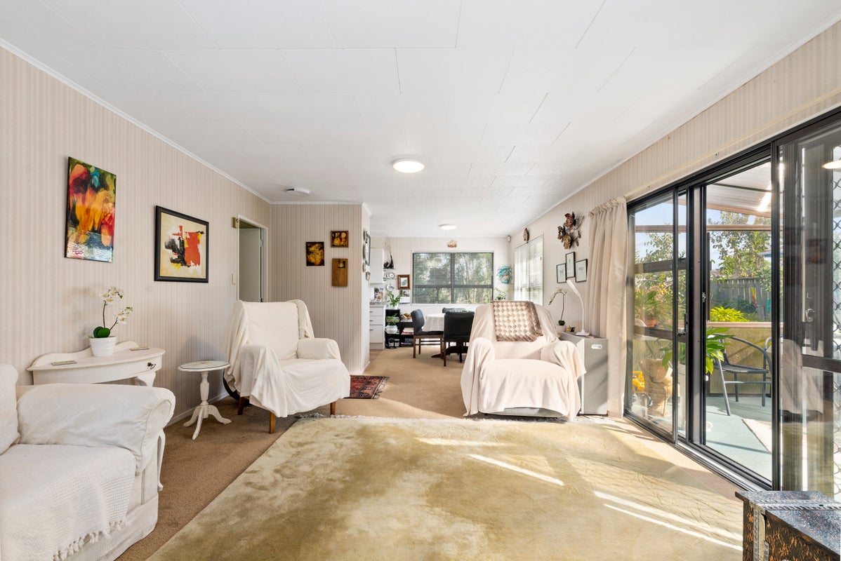 27B Phillip Street, Victoria, Rotorua - Carousel 2
