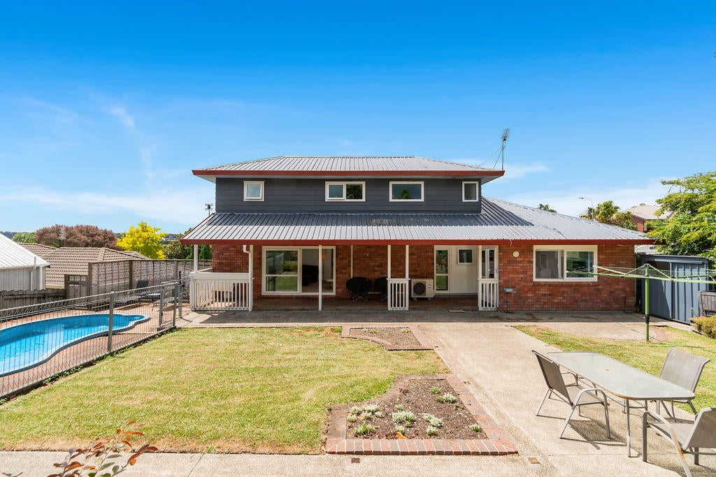 17 Gala Place, Henderson, Auckland - Carousel 2