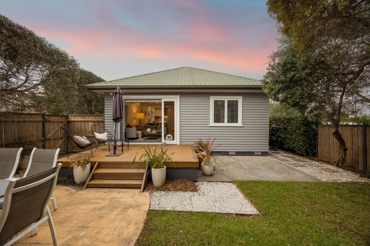 11B Laud Avenue, Ellerslie, Auckland - Carousel 1