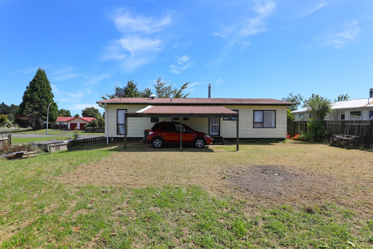 20 Sequoia Crescent, Owhata, Rotorua - Carousel 13