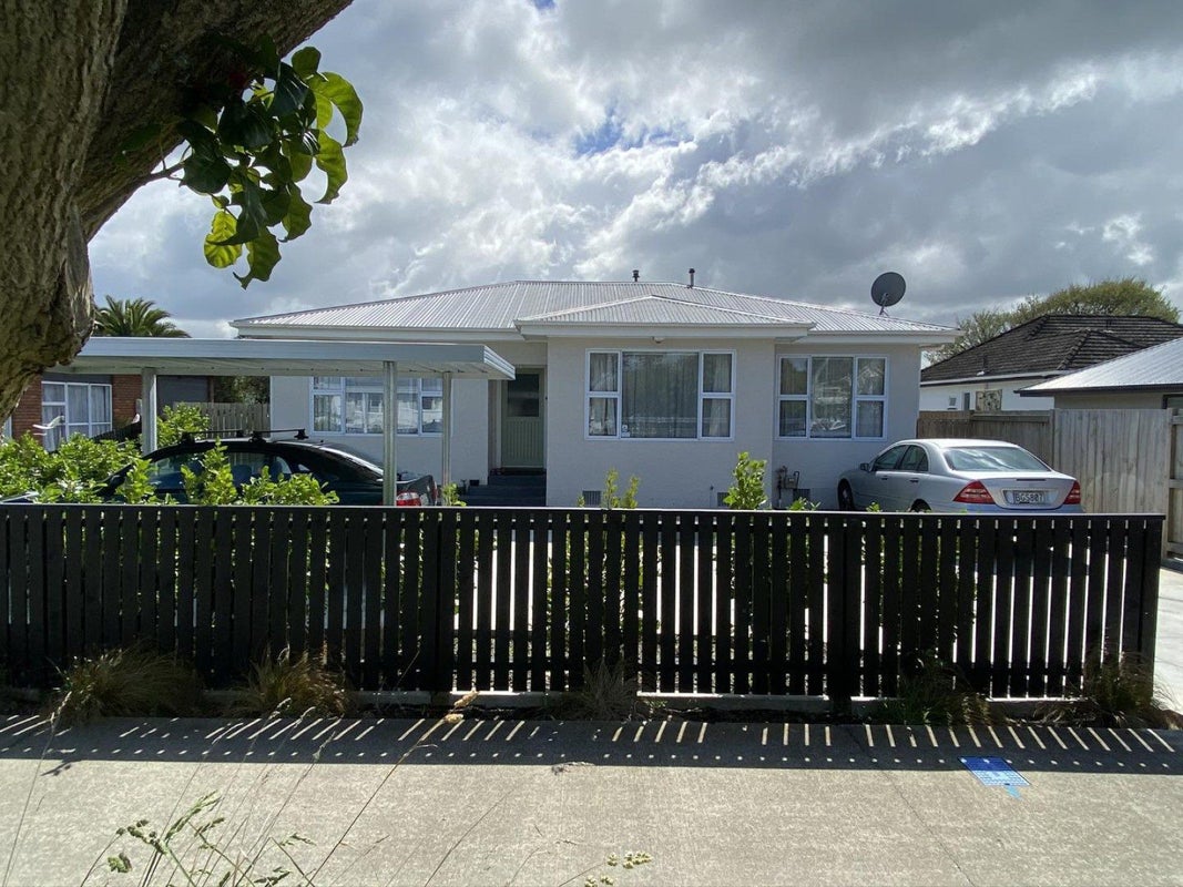 55 Ferguson Street, Awapuni, Palmerston North - Carousel 1