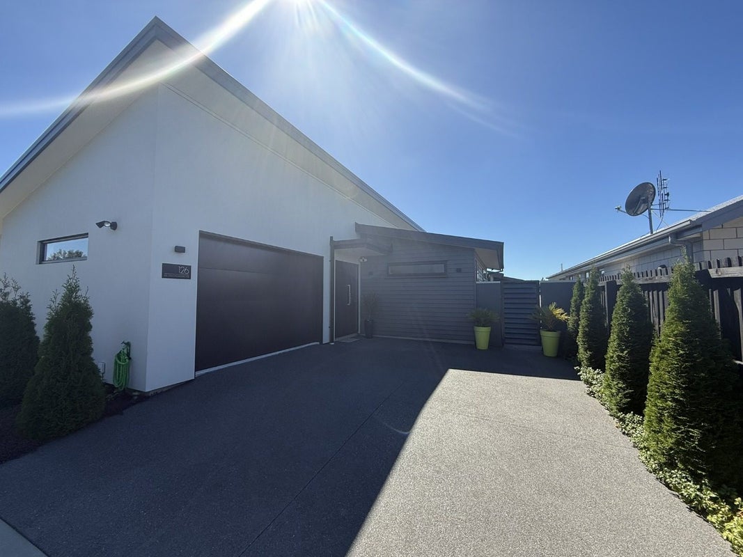 126 Sir John McKenzie Avenue, Yaldhurst, Christchurch - Carousel 1
