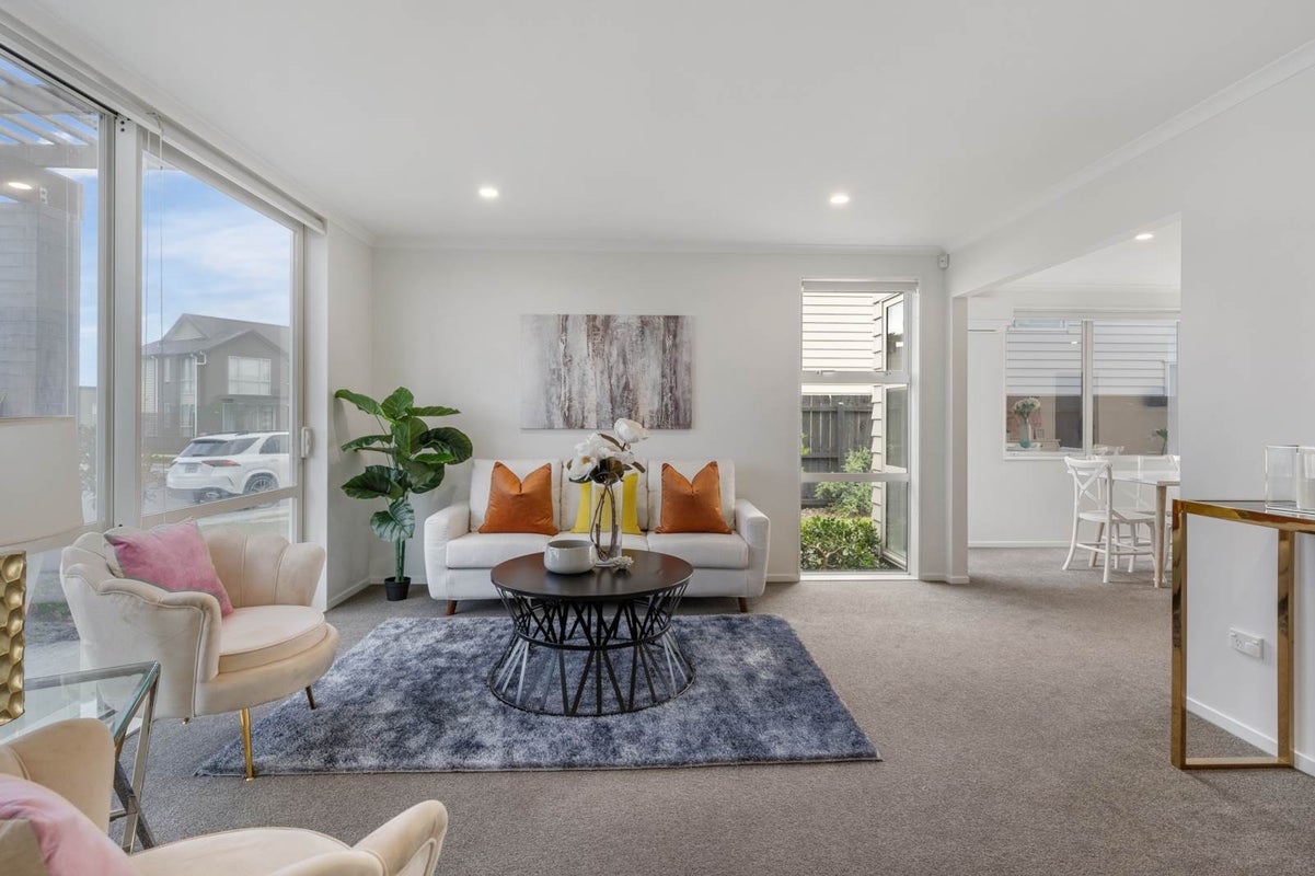 22 Soaring Bird Drive, Takanini, Auckland - Carousel 24
